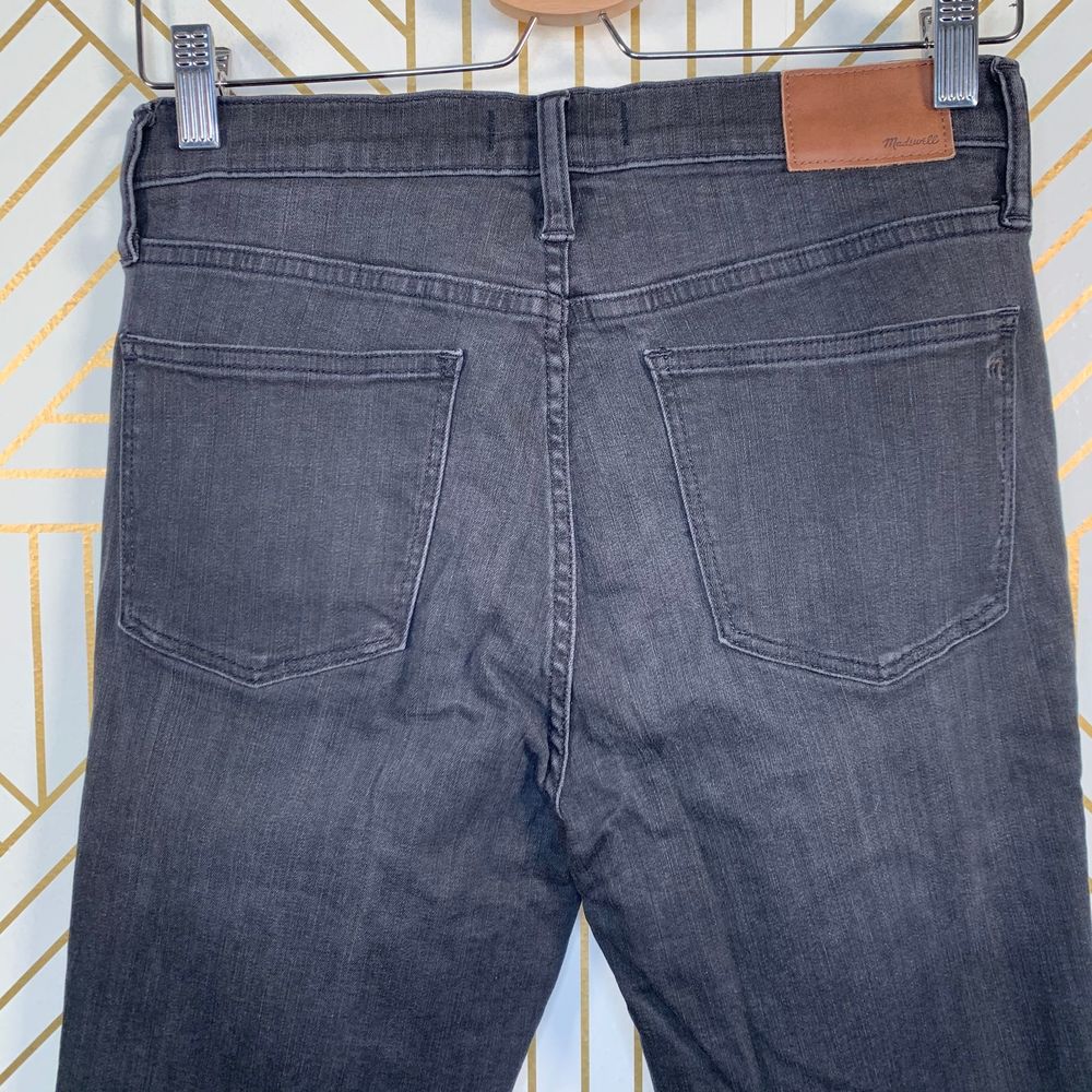 Madewell 9" Mid-Rise Skinny Jeans in Black Sea - Picture 9 of 12